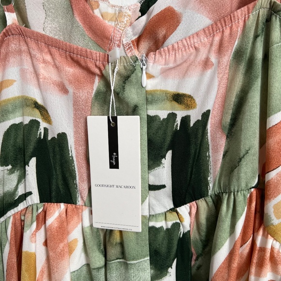 NWT - Goodnight Macaroon 'Payton' High-waist Lace-up Ruffle Maxi Dress - Picture 7 of 9